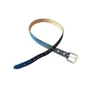 Leather Belt With Embossed Design & Silver Buckle Western Ranch